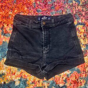 Hollister Stretchy Ultra High-Rise Short 3" Size 5